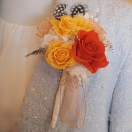 【SALE】入学・結婚式に♪プリザーブドフラワーカラーコサージュ　オレンジ