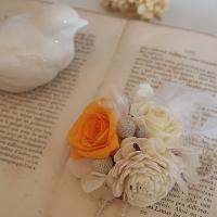 【SALE】入学・結婚式に♪プリザーブドフラワーナチュラルコサージュ　オレンジ/ホワイト