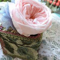 【SALE】ゴブランボックスアレンジ　プリザーブドフラワー