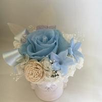 ロイヤルプリンセス　ブルー　プリザーブドフラワーアレンジ　クリアケース付